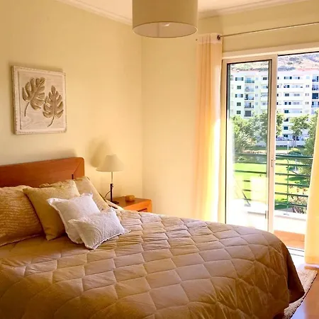Modern In Funchal, Near Centre, 80m² 公寓