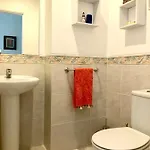 Modern In Funchal, Near Centre, 80m² Daire Funchal
