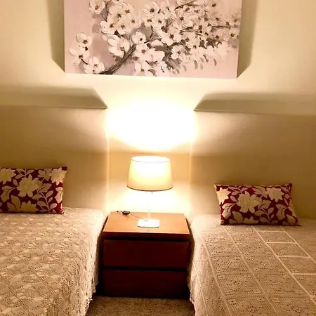 Modern In Funchal, Near Centre, 80m² Lägenhet