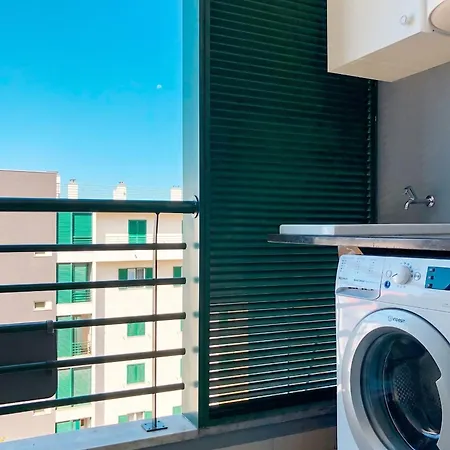 Modern In Funchal, Near Centre, 80m² * Funchal (Madeira)