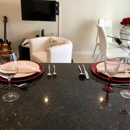 Modern In Funchal, Near Centre, 80m² * Φουνκάλ